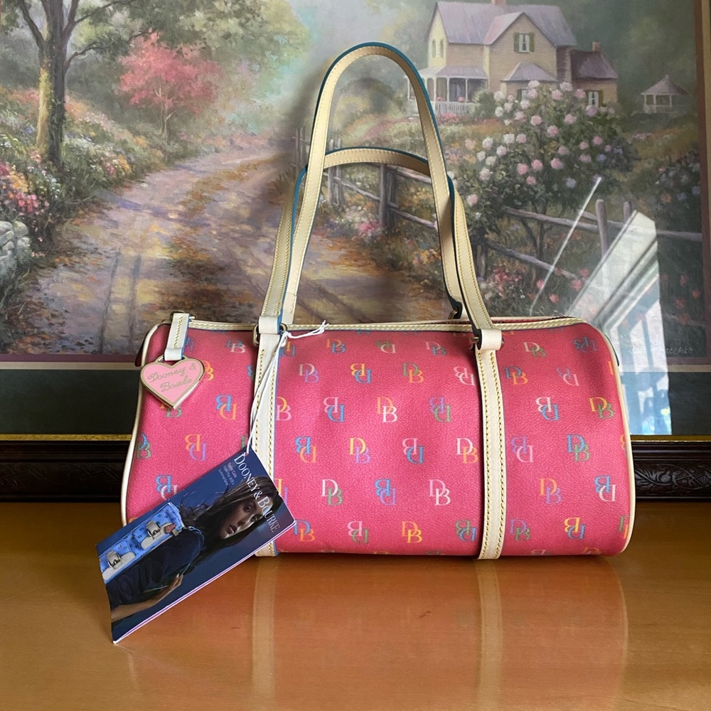 Dooney & Bourke Y2K Rare Barrel Satchel “It Bag“ Raspberry NWT Lindsay Lohan Era